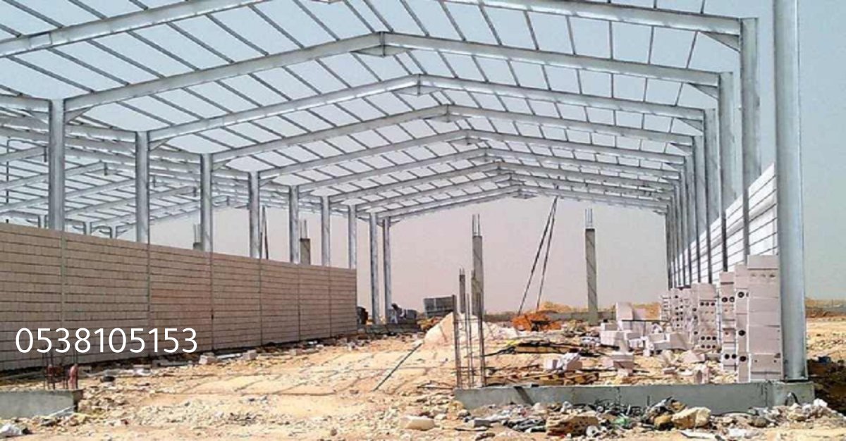 تركيب هناجر ساندوتش بنل في الخرج: الحل المثالي لمشاريعك